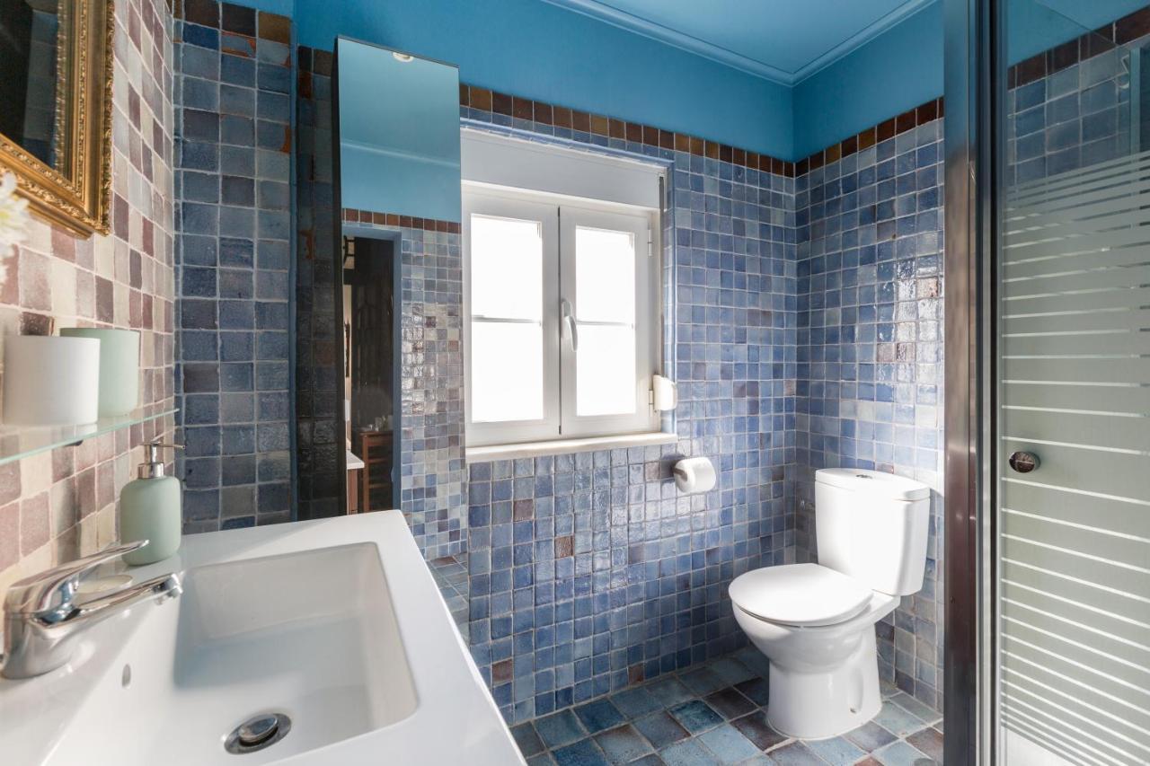 Charming In A 19th Century Building Appartement *