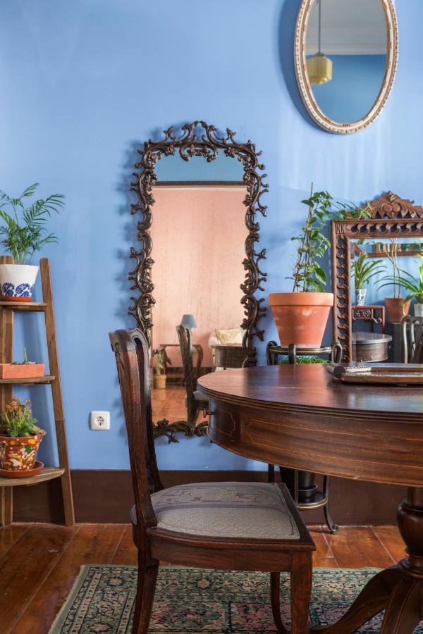 Lejlighed Charming In A 19th Century Building